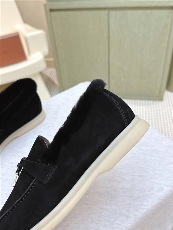 2025126104251342 440